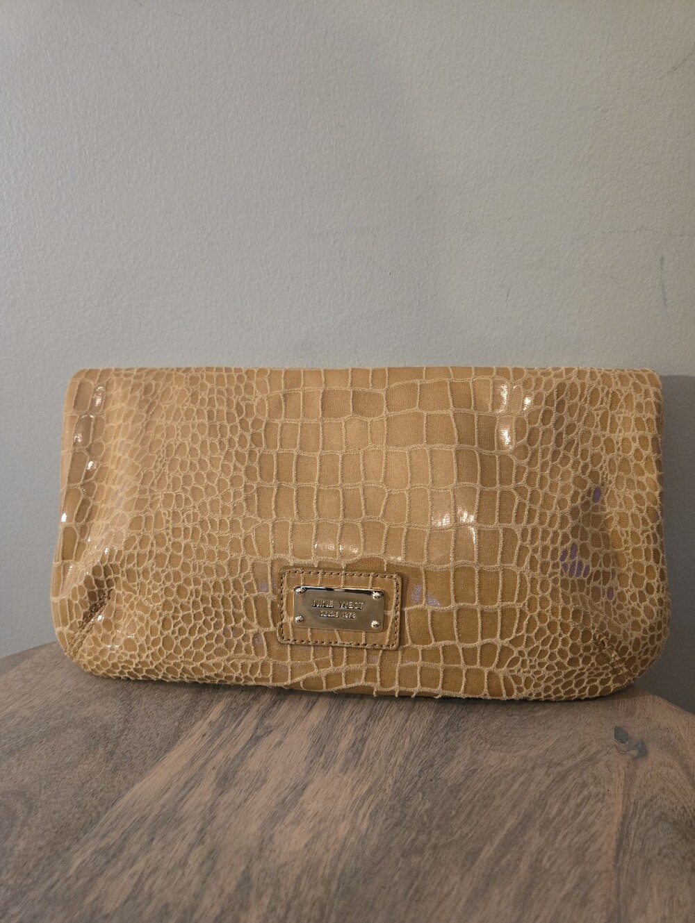 Nine West Beige Croc Embossed Patent Clutch Handbag Y2K Nude Shoulder Bag